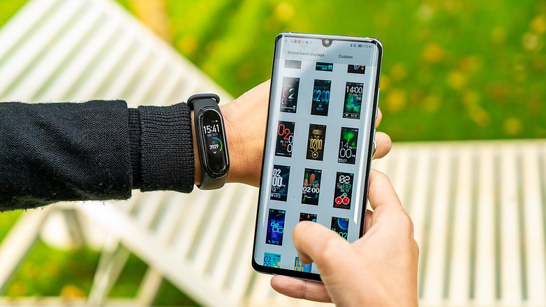 AndroidPIT Xiaomi Mi Band 4 chỉ 10