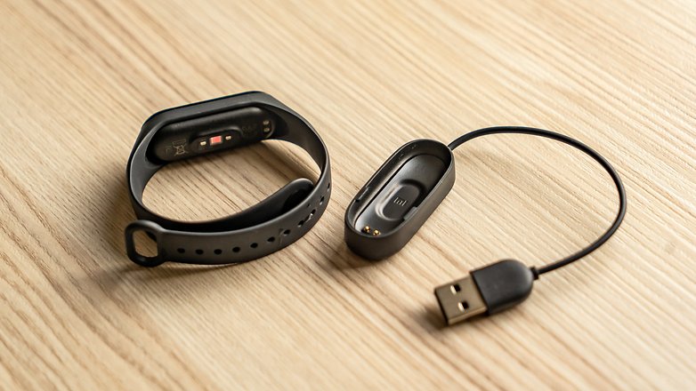 AndroidPIT Xiaomi Mi Band 4 15 mới
