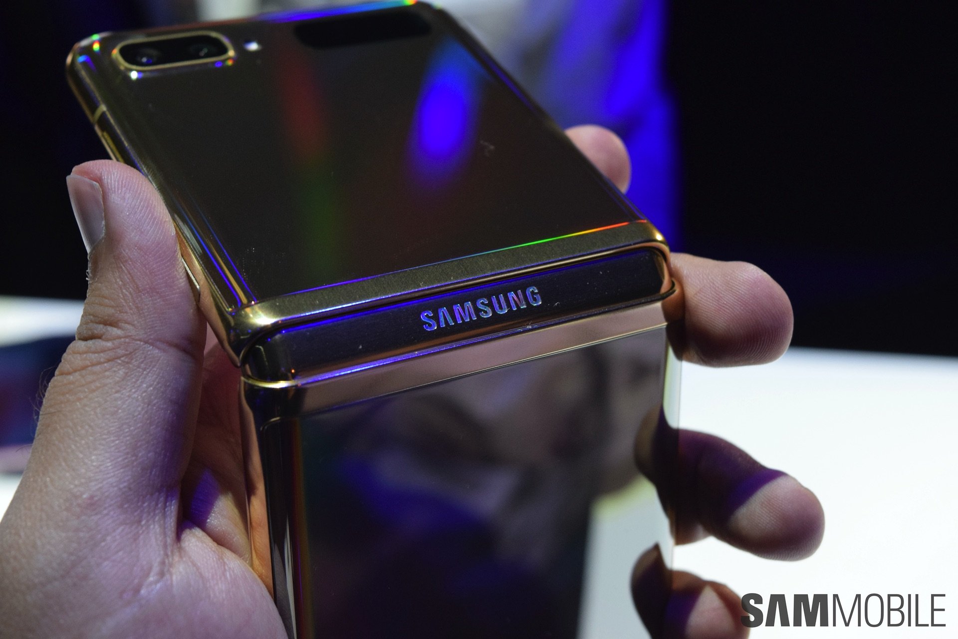 Galaxy  Z Detrás de la revisión inmediata: Samsung ha perdido por sí mismo 3