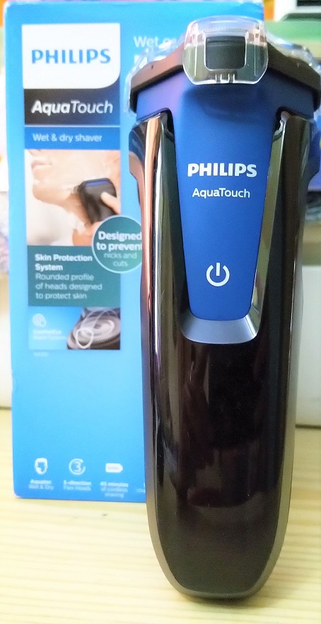Pencukur Philips AquaTouch S1030 / 04 ulasan. Apakah ini alat cukur anggaran terbaik? 1