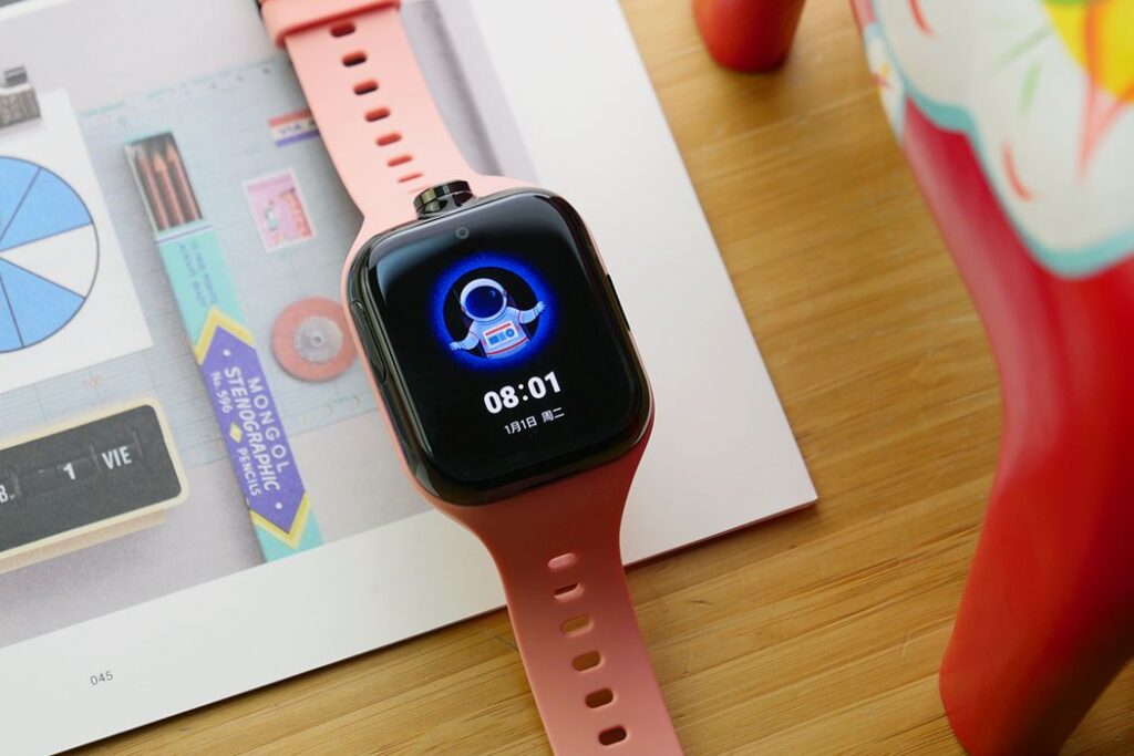 Đánh giá thỏ Xiaomi 4 Pro: Đồng hồ thông minh tốt nhất cho trẻ em 2020