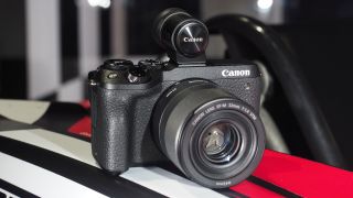 Обзор Canon EOS M6 Mark II
