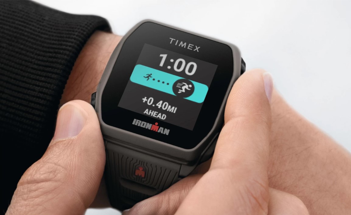 Jam tangan pintar Timex