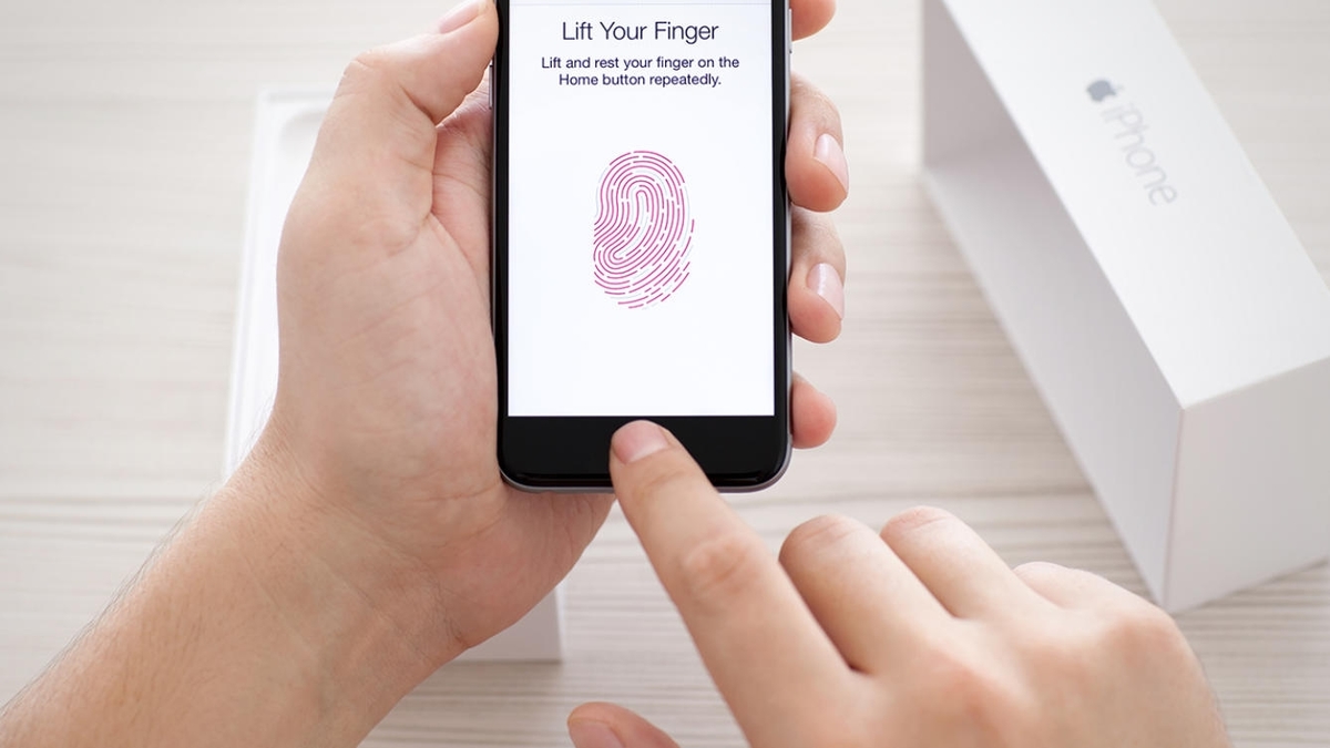 Apple akan menyelamatkan Touch ID untuk proposal mereka pada tahun 2021
