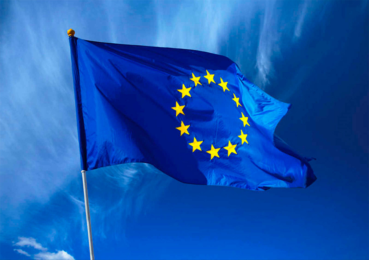 El Parlamento Europeo da orden a la Comisin Europea para instaurar el cargador nico