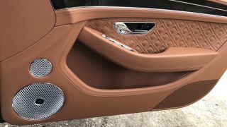 Naim untuk sistem audio premium Bentley (2020 Bentley Continental GT)