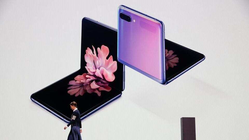A preview of Samsung’s approach to foldable phones