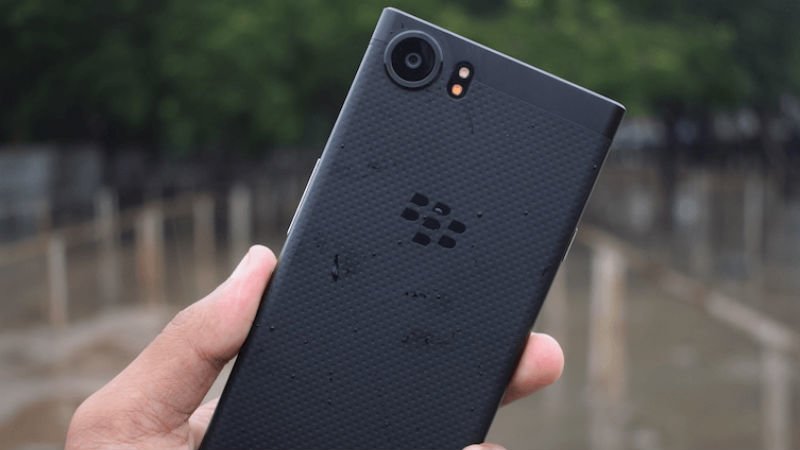 TCL untuk Mengakhiri Pembuatan Ponsel BlackBerry pada Agustus Tahun Ini