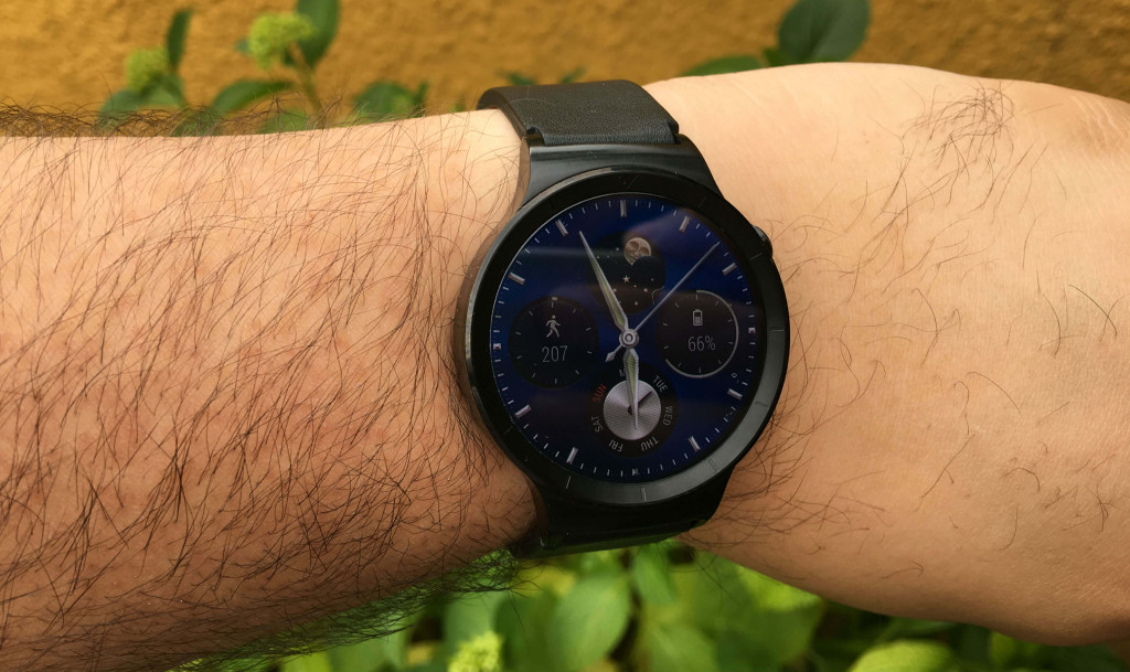 Tinjau Huawei Watch