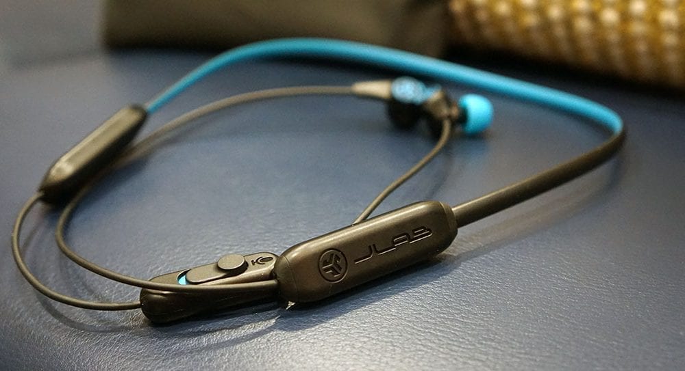 Ulasan JLab Play Gaming Wireless Earbuds: Earbuds gaming yang terjangkau