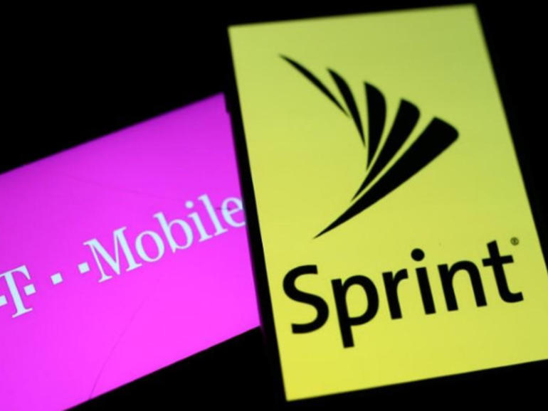 FCC mengatakan perlu lebih banyak waktu untuk meninjau merger Sprint, T-Mobile